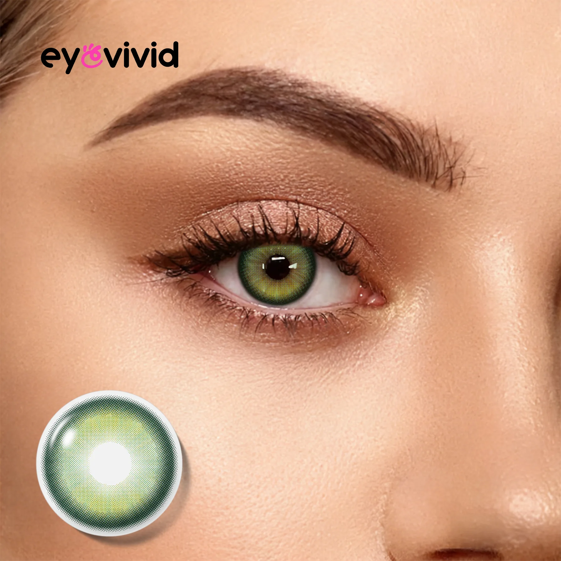 Emerald green contact lenses for soft glam looks